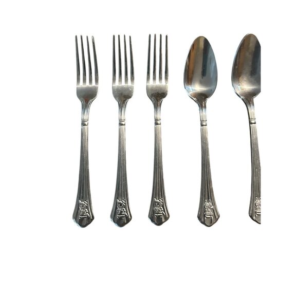 Estia ESI17 Stainless Flatware Set Of 8 With Animal bear Pattern silver disconti - Picture 3 of 5